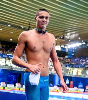 David Popovici este campion european la 100 m liber! Aur și un nou record la Paris