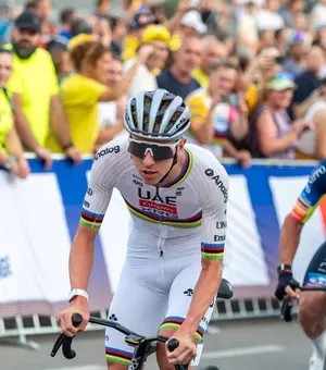 La Vuelta 2026 începe azi! Tadej Pogacar revine după 7 ani. Cine transmite Turul Spaniei și unde poate fi văzut