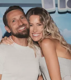 Gabriela Prisăcariu, mesaj după ce Dani Oțil a plecat la filmările „Power Couple”: „Îmi este greu fără Dani”