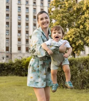 Marina Nițoiu a plecat la Viena doar cu fiul ei, în vârstă de 1 an: „Exact cum călătoream și înainte”