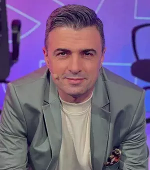 Ea este noua iubită a lui Cornel Ilie! Solistul de la Vunk a fost surprins din nou alături de o vedetă de la „Vocea României”