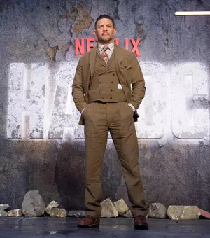 Tom Hardy revine în „MobLand”! Actorul pregătește întoarcerea pentru sezonul 3