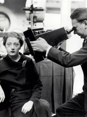 ELLE HEALTH - LEGENDELE CREIERULUI NOSTRU