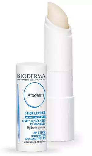 Atoderm stickul de buze Bioderma