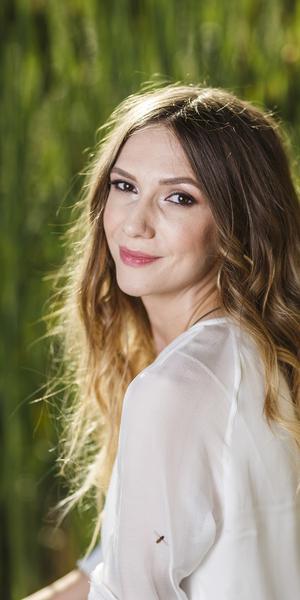 Adela Popescu Schimbare RadicalÄƒ De Look Nici Copilul Ei Nu A Recunoscut O Romanesti Vedete Unica Ro