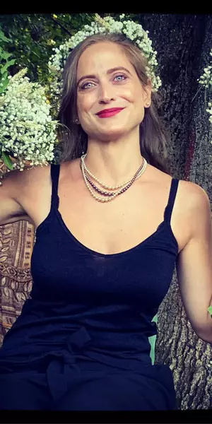 Cum AratÄ Irina Fiica Lui Dem RÄdulescu La 32 De Ani Romanesti Vedete Unica Ro