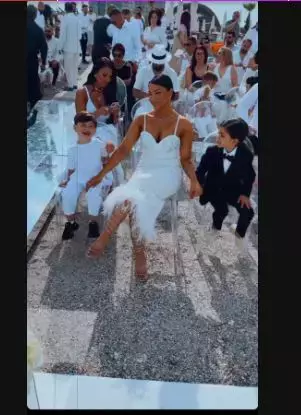 Roxana-Dobre-colier-1