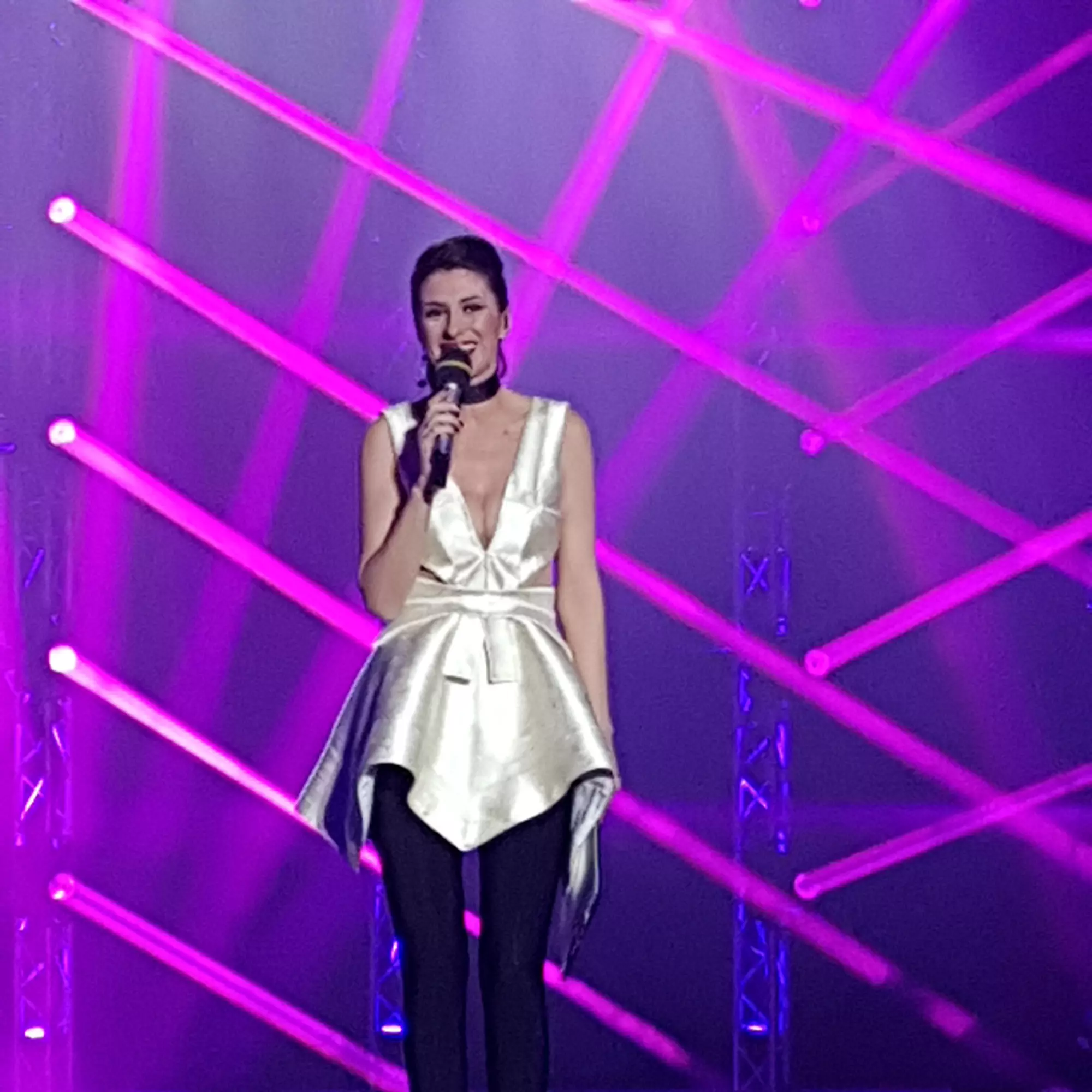 Iuliana Tudor - Eurovision 2017