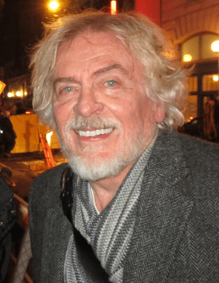 daniel davis