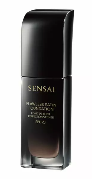 Fond de ten, Sensai, Flawless Satin Foundation SPF 20, 269 lei