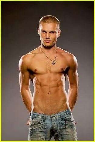 1930200_22835581978_7765_n