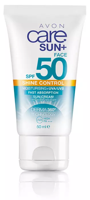 Cremă hidratantă pentru față cu protecție solară 50 UVA/UVB, 17,99 lei, AVON Sun, www.avon.ro. Formulă ușoară care se absoarbe rapid și nu lasă o senzație lipicioasă. Rezistentă la apă.