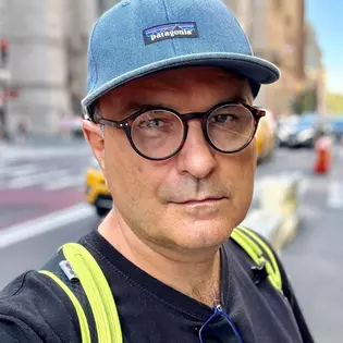 Lucian Mîndruță, despre primii săi bani câștigați pe șantier sau ca paznic de noapte: "Mă creștea doar mama. Dacă voiam o haină și mâncare, trebuie să lucrez" / Cum a ajuns în presă