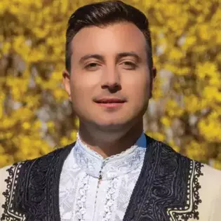 Valentin Sanfira spune că trădările și probleme l-au făcut mai puternic: "Viața m-a dus, în ultima perioadă, să simt atâtea lucruri încât e greu să mă mai poată doborî cineva"