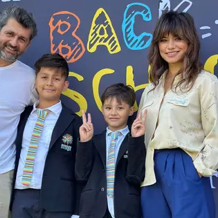 Aylin Cadîr, detalii neștiute despre cei doi băieți ai ei. Pavel are deja un album, iar Amza vrea să-i calce pe urme tatălui său: „Are un simț al dreptății foarte dezvoltat!” / EXCLUSIV