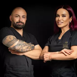 Cum arată mormântul Ancăi Molnar, la 2 ani de la moartea sa. De ziua lui, Claudiu Molnar a fost la locul de veci și a primit un semn divin: „Dovada că este lângă mine tot timpul!”