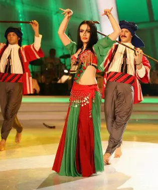 Andreea_Mantea_lacat.jpg