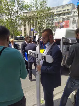 Ion-Dichiseanu-cruce