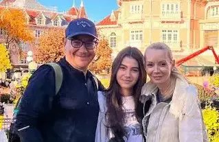 daciana-sarbu-si-familia