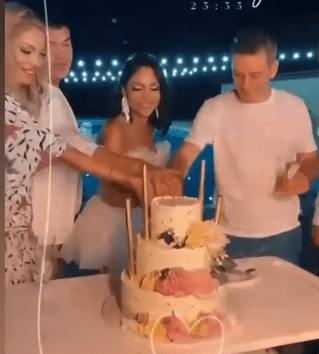 valentina-pelinel-cristi-borcea-nasi-nasrin-ameri-prezentatoare-antena-stars-4-Copy