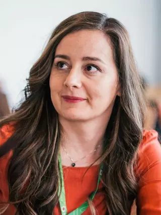 Cine este-si-cu-ce-se-ocupa-sotia-lui-Kelemen-Hunor-11