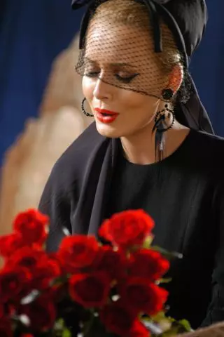 Artista Cristiana Raduta