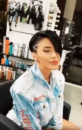 Adelian-este-faorte-incantata-de-noul-look