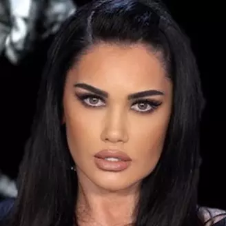 oana-zavoranu-s-a-sarbatorit-alaturi-de-alex-bodi-adriana-bahmuteanu-7