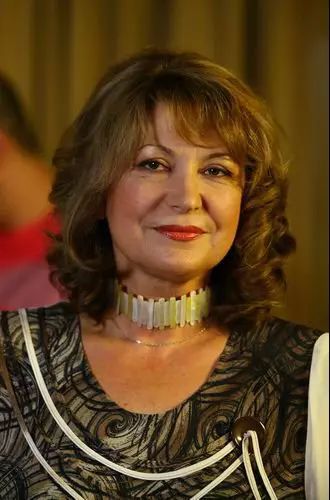 tora vasilescu 6