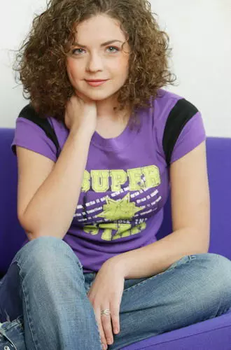 victoria-raileanu-113796l-600x0-w-0a255403