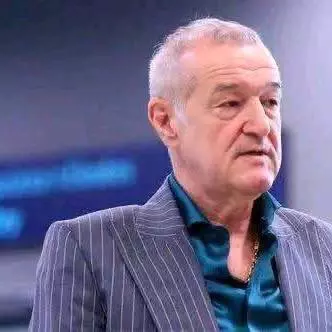 Tani-Budi-Gigi-Becali-2