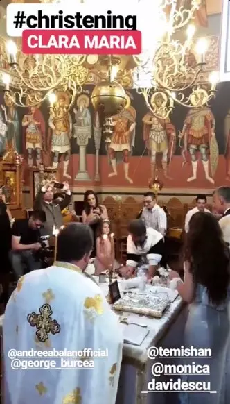 Imagini de la botezul micuței Clara