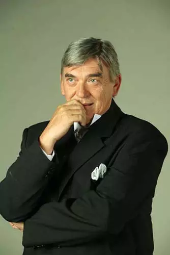 mihai-dinvale-443308l-1