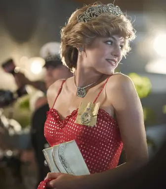 Cele mai captivante 10 seriale pe care nu vei putea să le lași din primul episod