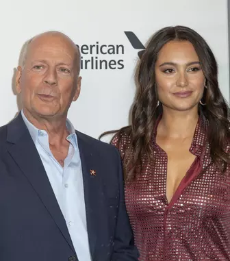 Emma Heming Willis, dezvăluiri dureroase după diagnosticul de demență al lui Bruce Willis: „Vinovăția este ceva ce port mereu cu mine”