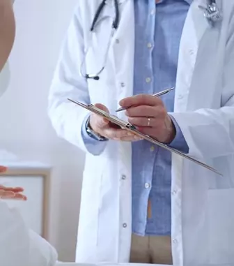 Hernie de disc: cauze, simptome, diagnosticare și tratament