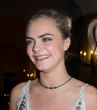 Zvonul de acum 10 ani a fost confirmat! Cara Delevingne recunoaște relația amoroasă cu Amber Heard: „Johnny Depp era înnebunit de gelozie”