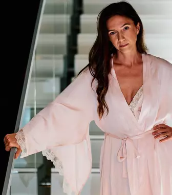 Adela Popescu, într-un rol neașteptat în „Fără Urmă”. Primele imagini din noul serial PRO TV și când începe