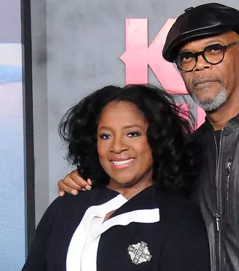 Samuel L. Jackson și soția sa au împlinit 46 de ani de căsnicie! Imagini rare de la nunta din 1980 și promisiunea care i-a ținut împreună