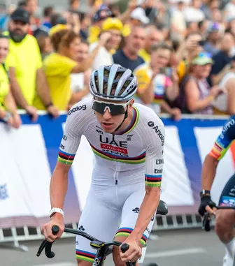 La Vuelta 2026 începe azi! Tadej Pogacar revine după 7 ani. Cine transmite Turul Spaniei și unde poate fi văzut