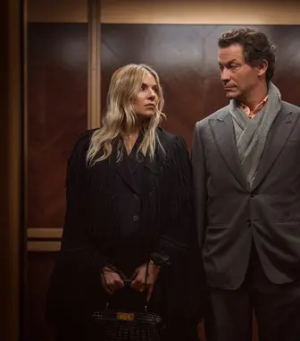 Dominic West și Sienna Miller, într-un nou serial despre un divorț răsunător. „WAR” apare pe SkyShowtime