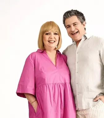 Emilia Popescu și Mihai Călin se alătură distribuției „Lasă-mă, îmi place! Camera 609”. Primele informații