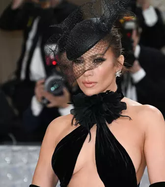 Jennifer Lopez va juca în filmul „Sărutul femeii păianjen”. Primele detalii despre noul proiect