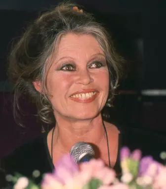 Brigitte Bardot: sex-simbolul care a iubit animalele mai mult decât oamenii