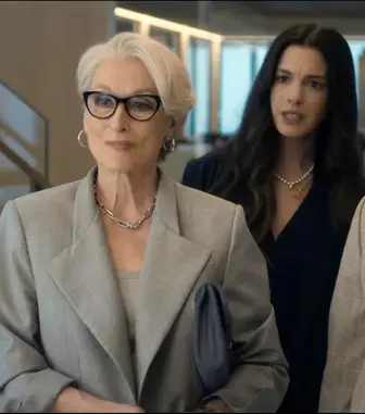 Trailer „Diavolul se îmbracă de la Prada 2”: Meryl Streep și Anne Hathaway revin după 20 de ani. Cine sunt noii lor parteneri