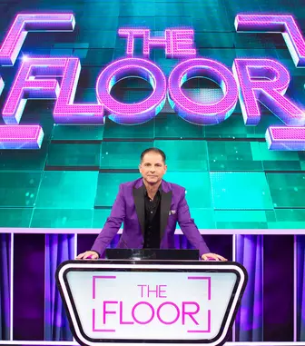 Dan Negru, uimit de un concurent cu „superputeri” la „The Floor”: „Rețin orice număr!” Cine este jurnalistul care a scris 42 de cărți