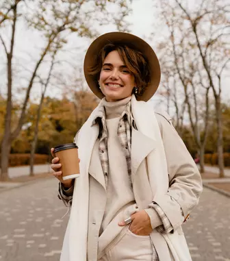 Paleta de culori care te face să arăți scumpă (fără să cheltui prea mult)