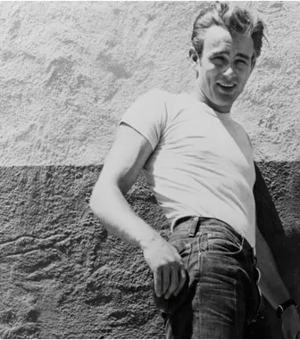 James Dean, singurul actor cu un record uluitor la Oscar după moarte! Detaliul tragic din septembrie ’55 care a creat un mit nemuritor