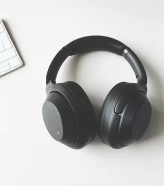 Descopera sunetul perfect oriunde te-ai afla, cu ajutorul accesoriilor portabile