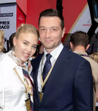 FOTO | Cuplul momentului: Prințesa Maria Carolina, prințesă italiană de 22 de ani se iubește cu liderul extremei drepte din Franța. Cum s-au afișat la Monaco